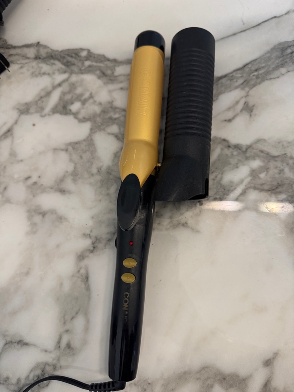 Conair curling Iron with Protective Stand